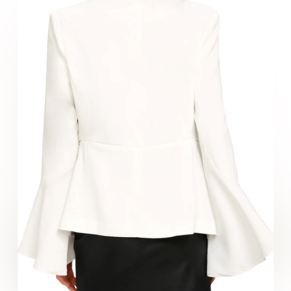 NWT Doe & Rae,  Silky White Open Front Bell Sleeve Blazer. Size‎ Large - Picture 8 of 10